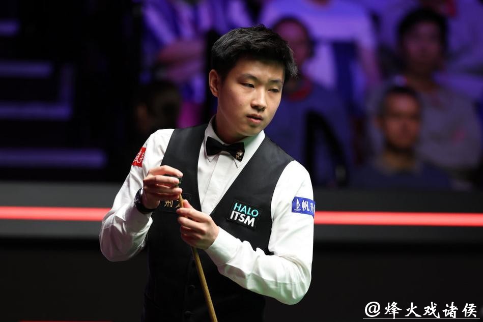 斯诺克世界大奖赛:赵心童6-3肖国栋晋级决赛 斯诺克世界大奖赛:赵心童6-3肖国栋晋级决赛